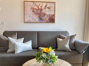 Posezení v ubytování Apartment Mountain Suite A10 by Interhome + 21 fotografií