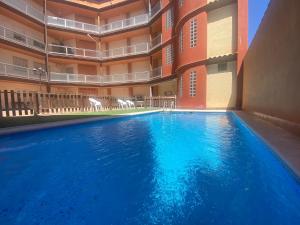 Bazén v ubytování Apartamentos Alcazar de Baeza nebo v jeho okolí
