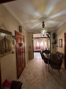 Χώρος καθιστικού στο Cozy apartment in center