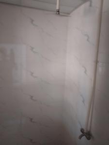 Koupelna v ubytování Short Let Apartments in Lagos Business School Lekki Ajah