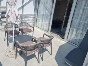 Balkón nebo terasa v ubytování Apartments Daki