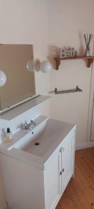 Φωτογραφία από το άλμπουμ του Bright Open Airy Living in Dublin 14 σε Dundrum