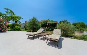 Fotografie z fotogalerie ubytování 3 Bedroom Beautiful Home In Debeljak v destinaci Debeljak