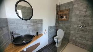 Gallery image of Les Yumboes in Rousson