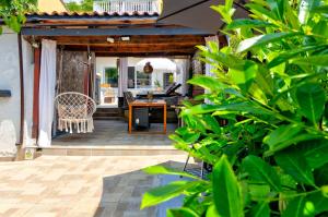 Ein Garten an der Unterkunft Casa Memory