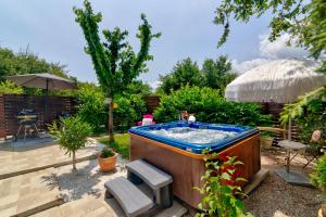 Ein Garten an der Unterkunft Casa Memory