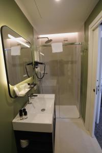 A bathroom at Ai Due Fanali Adults Only Még 37 kép