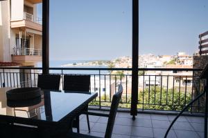 Balkón alebo terasa v ubytovaní Luxury Unique Apartment Sea View