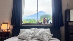 A general mountain view or a mountain view taken from the homestay