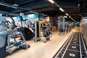 Fitness centrum a/nebo fitness zařízení v ubytování Clarion Hotel Vienna South