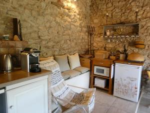 Kuchyňa alebo kuchynka v ubytovaní La Vita Dolce, Luberon