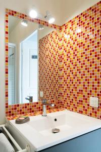 Ένα μπάνιο στο Appartement avec jardin et plage +12 φωτογραφίες