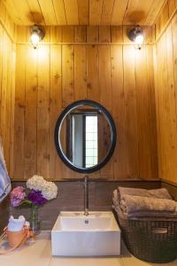 Koupelna v ubytování La Casona de Los Santos
