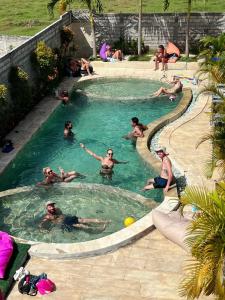 Επισκέπτες που μένουν στο Jancoox Hostel
