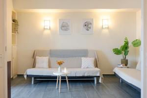 Khu vực ghế ngồi tại Sea La Vie - Beachfront Retreat