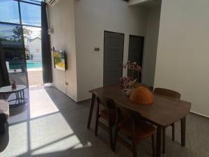 Fotografie z fotogalerie ubytování BAYU VILLA SEGAMAT v destinaci Segamat