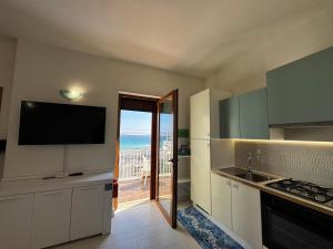 Η κουζίνα ή μικρή κουζίνα στο Vista Mare Librari Torre Ovo