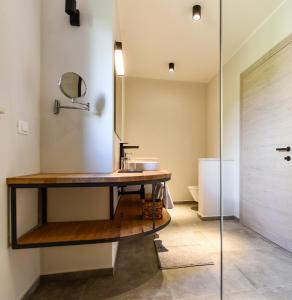 Fotografie z fotogalerie ubytování L'Abbraccio della Quercia - Apartments v destinaci Momjan