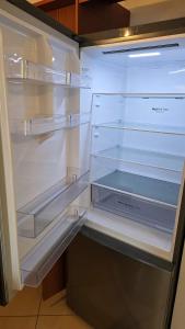 Photo de la galerie de l'établissement Eleni Blue View - Comfort Stay, à Loutra Elenis