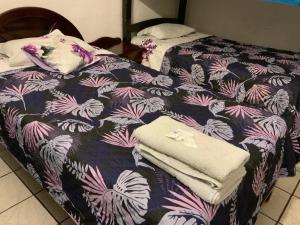Postel nebo postele na pokoji v ubytování Hostal Almagro