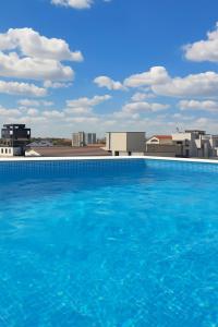 Swimmingpoolen hos eller tæt på Summer Nest Mamaia Nord