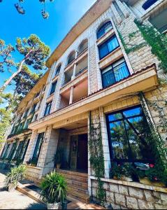 Το κτήριο όπου στεγάζεται  το ξενοδοχείο