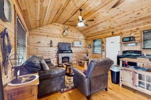 Η κουζίνα ή μικρή κουζίνα στο River's Sky View Lodge