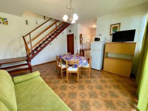 Fotografia z galérie ubytovania Newly renovated villa with private garden v destinácii Porto Santa Margherita di Caorle