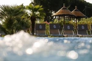 Bazén v ubytování Agriturismo Trerè nebo v jeho okolí