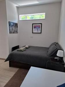 Postel nebo postele na pokoji v ubytování Hopes room