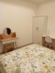 Postel nebo postele na pokoji v ubytování Quiet Haven Peaceful Room