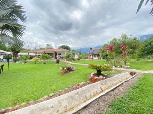Giardino di Alojamiento campestre en Restrepo