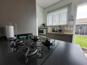 Afbeelding uit fotogalerij van Casa aconchegante Criciúma Içara SC in Içara