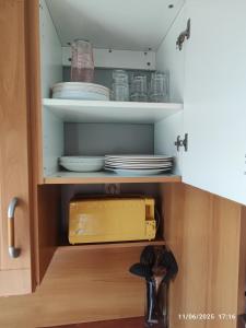 Cucina o angolo cottura di CHEZ ISA - Mobil home 2 ch - vue direct sur mer