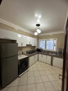 Kuchyň nebo kuchyňský kout v ubytování Aprt au centre ville Agadir