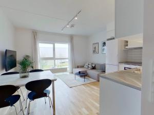 Dapur atau dapur kecil di 2 person holiday park home in TESTBY