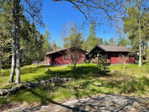 Το κτήριο όπου στεγάζεται  η παραθεριστική κατοικία