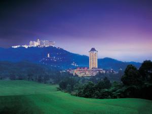 Pemandangan gunung umum atau pemandangan gunung yang diambil dari resort