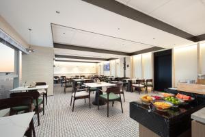 Еда / где поесть недалеко от отеля