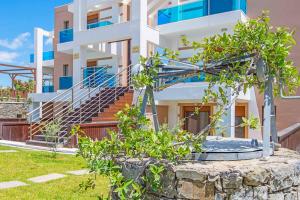 Vonkajšia záhrada v ubytovaní Villa Kiotari Alia