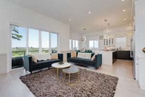 Galeriebild der Unterkunft Marvellous Home In Victoria, BC in Langford + 35 Fotos