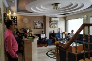 Posezení v ubytování HOTEL SINGH CONTINETAL