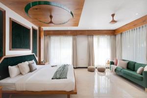 Ένα ή περισσότερα κρεβάτια σε δωμάτιο στο Sucasa Farm Stays +25 φωτογραφίες