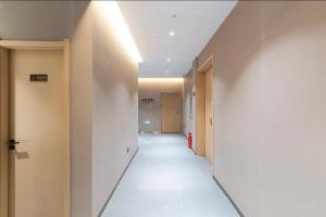 Fotografie z fotogalerie ubytování Guyuan Golden Garden Hotel v destinaci Simataicun