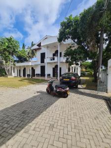 Budova, kde se bed and breakfast nachází + 22 fotografií