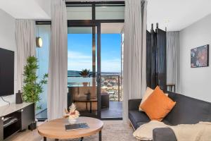 Posezení v ubytování Cityscape Haven - CBD retreat with an array of Hotel Amenities