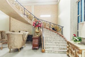 RedDoorz near Islamic Center Jambi的休息区