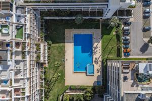 Bazén v ubytování Marina Vilamoura Triplex nebo v jeho okolí