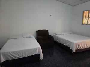 Galeriebild der Unterkunft Hotel Ohana in San Juan Talpa + 5 Fotos