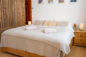 Postel nebo postele na pokoji v ubytování Apartmán Vratislaváček